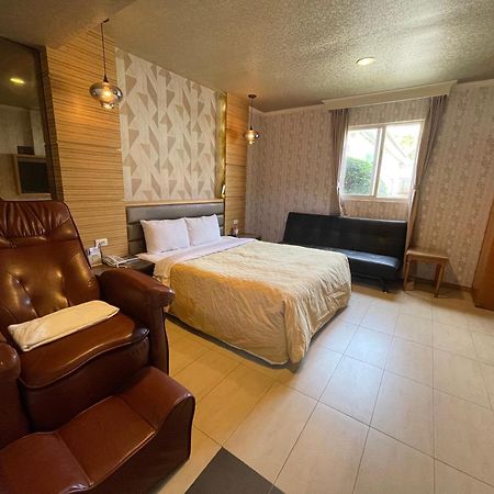 Treasure Island Motel - Renwu Kaohsiung Dış mekan fotoğraf
