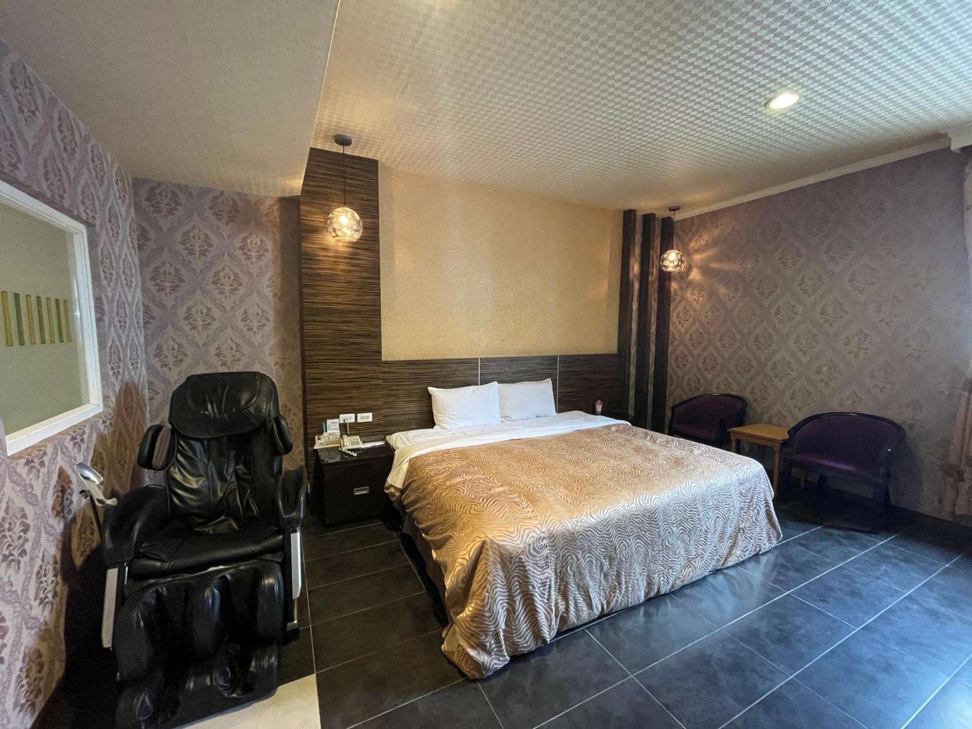 Treasure Island Motel - Renwu Kaohsiung Dış mekan fotoğraf